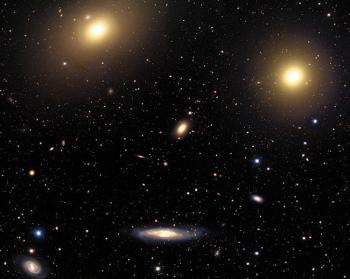 Centrum gromady galaktyk Virgo w Pannie